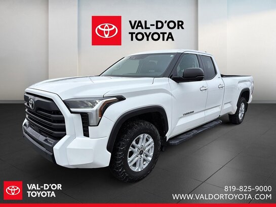 Toyota Tundra SR5 Double Cab 4x4 caisse longue 8 pieds 2023 2023 Blanc Toyota Tundra SR5 Double Cab 4x4 caisse longue 8 pieds 2023 2023 Blanc
