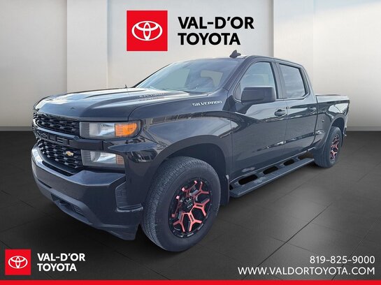 Chevrolet Silverado 1500 Custom cabine multiplace 4RM 147 po 2021 2021 Noir